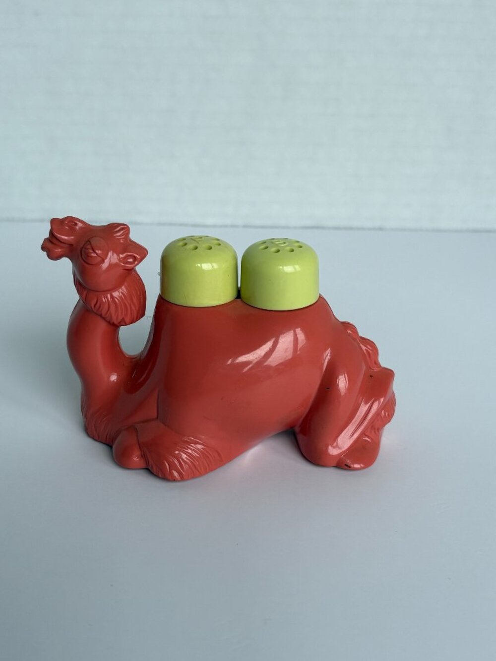 Vintage Coral and Green Camel Salt and Pepper Shakers
